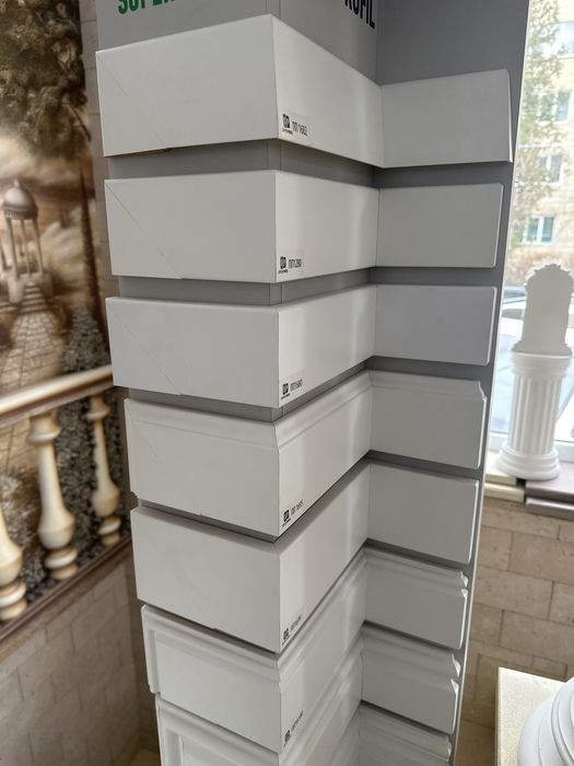 Монтаж плінтуса монтуємо мдф плінтуса дюрополімер алюміній деревяний