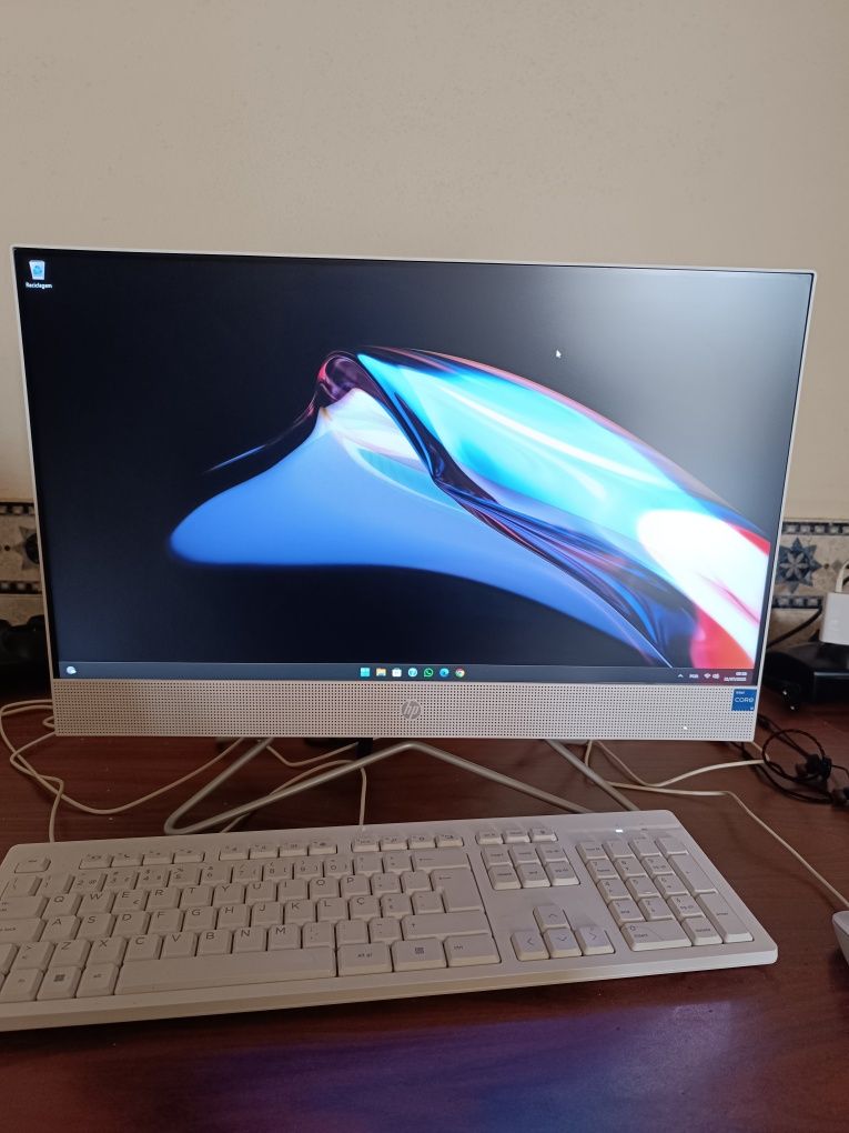 PC HP all in one 24" I5.