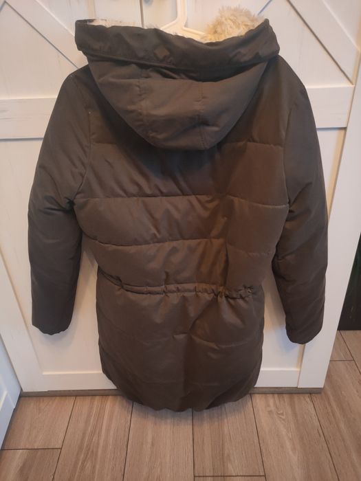 Dłuższa kurtka zimowa parka rozmiar L , Clockhouse