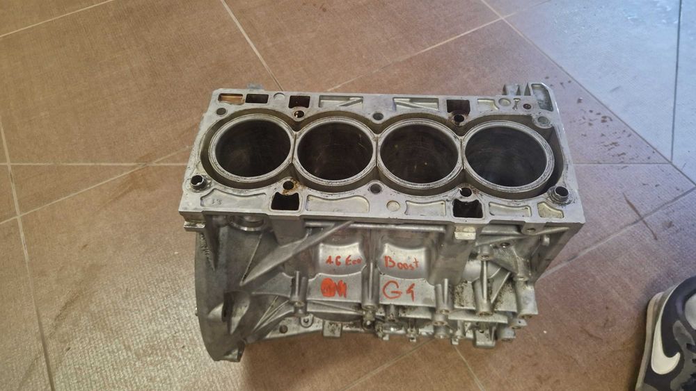 Blok Silnika Ford  1,6 ecoboost