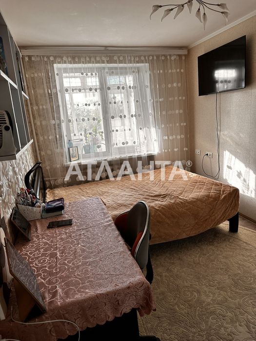 2 комн квартира с ремонтом Ленпоселок Магистральная