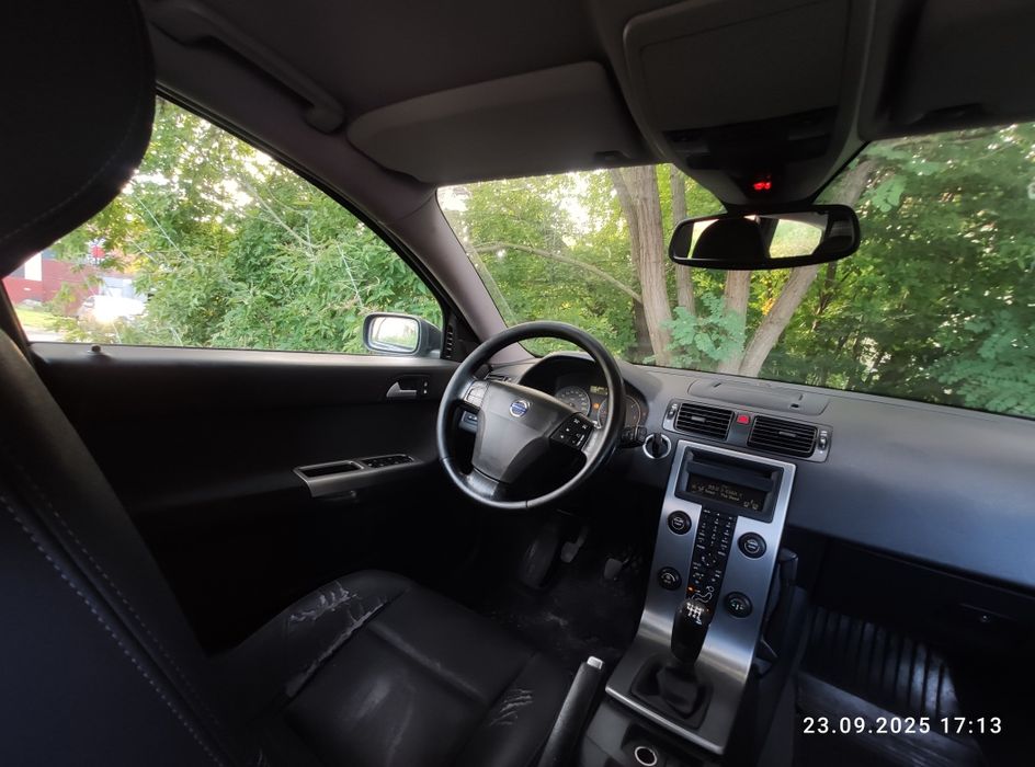 Volvo V50 2.0HDI 136koni Xenon