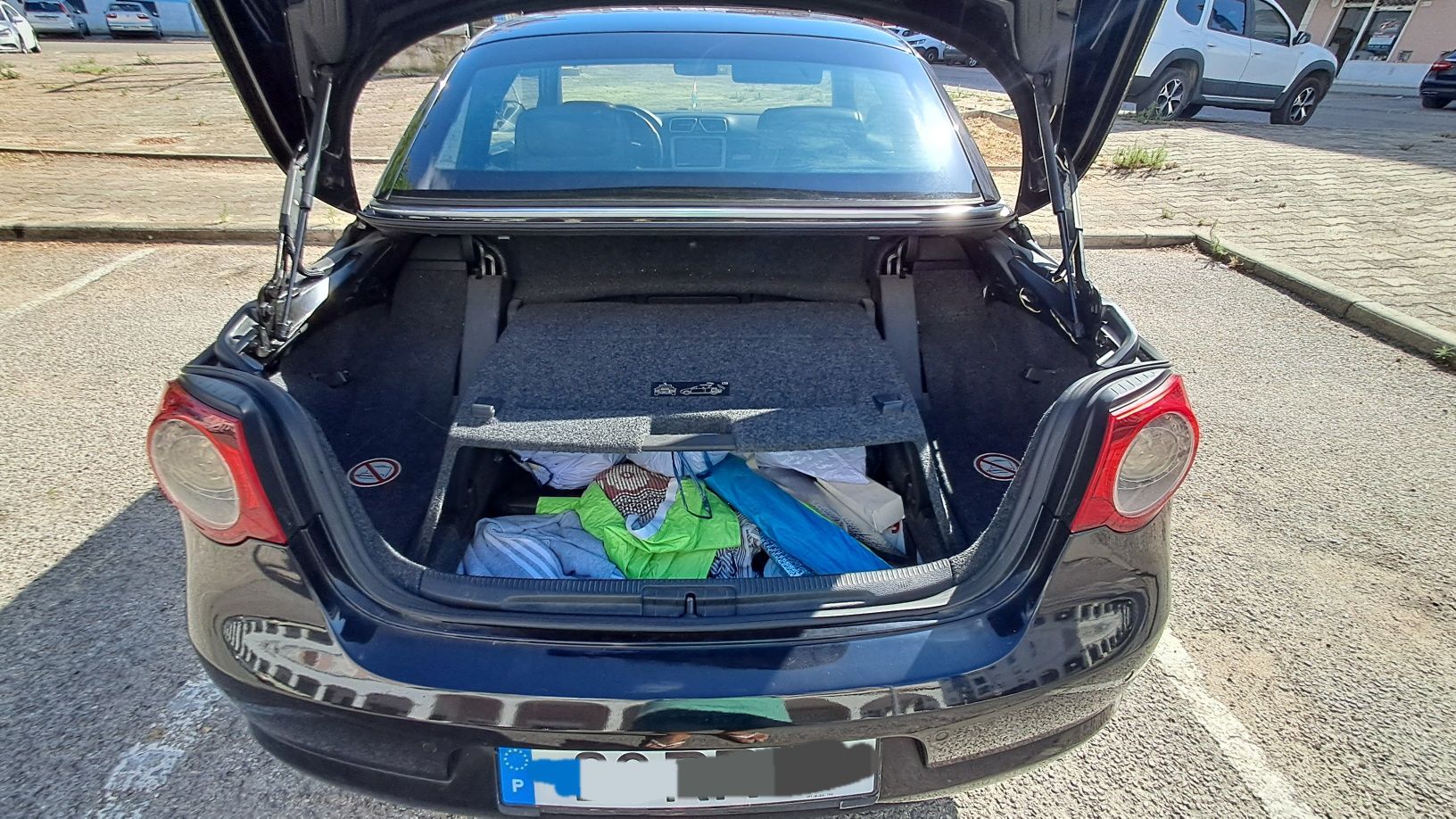 Volkswagen EosVw EOS 2.0 Tdi Top
220000 km
40€ de selo
Inspecção até 0