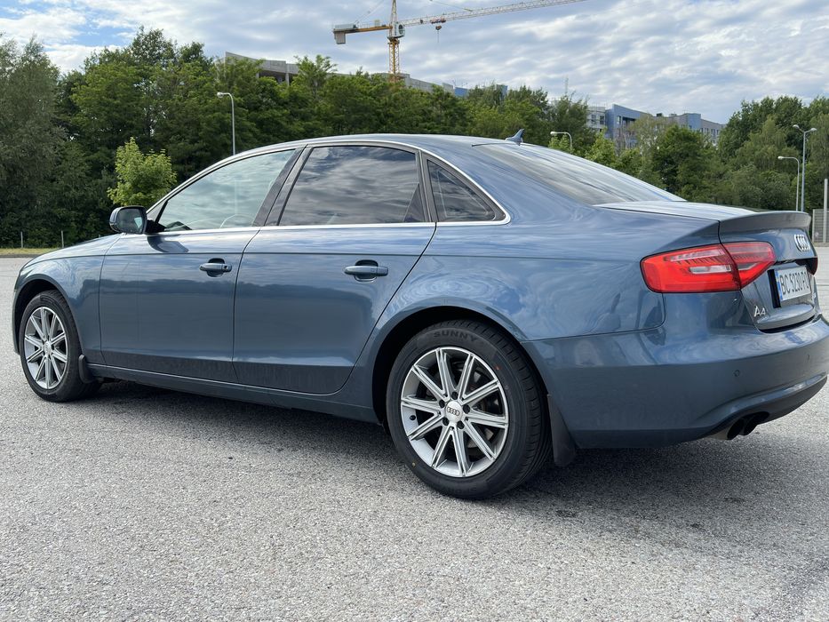 Audi A4 2015 дизель 2.0