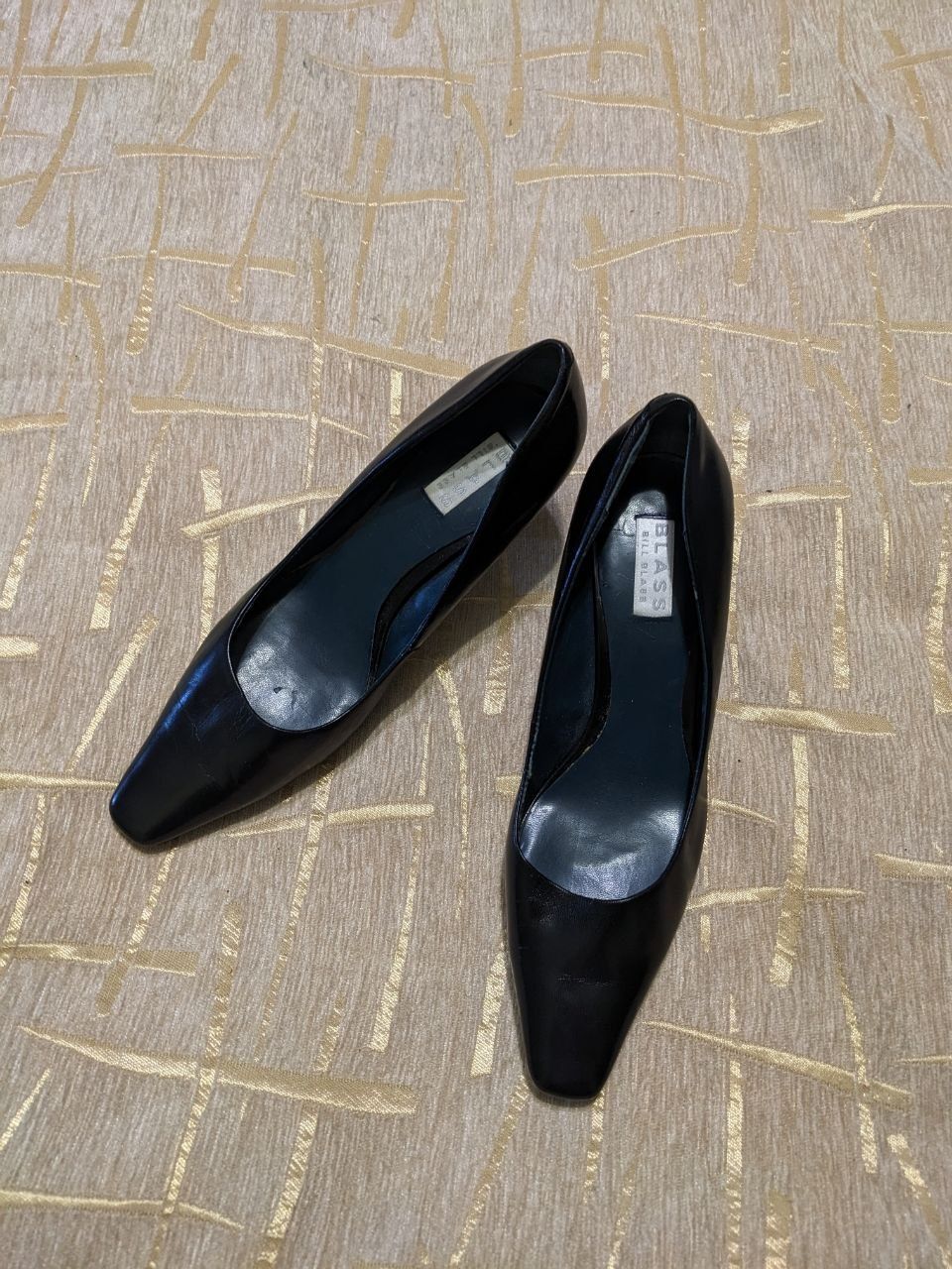 Женские черные туфли 42 размер