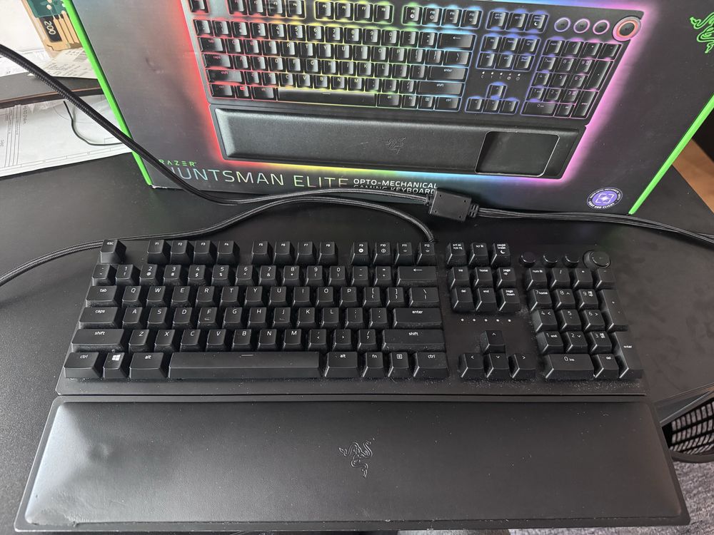 Klawiatura optyczno mechaniczna Razer Huntsman Elite