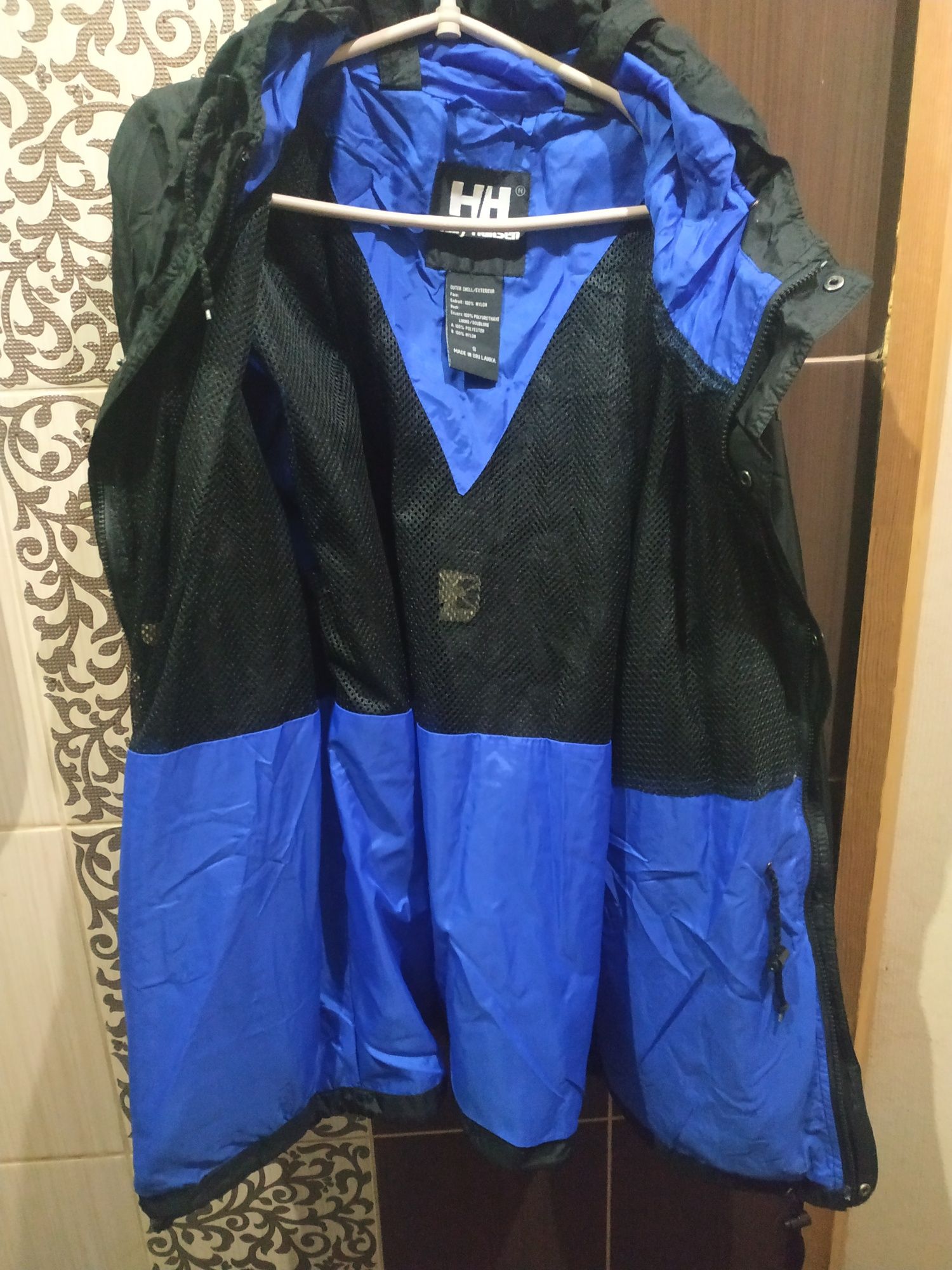 Мужская куртка, ветровка, дождевик hh,helly hansen packable jacket