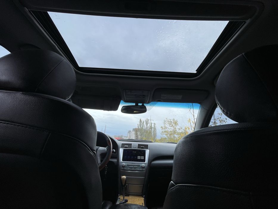 Toyota Camry 3.5 офіційна максимальна