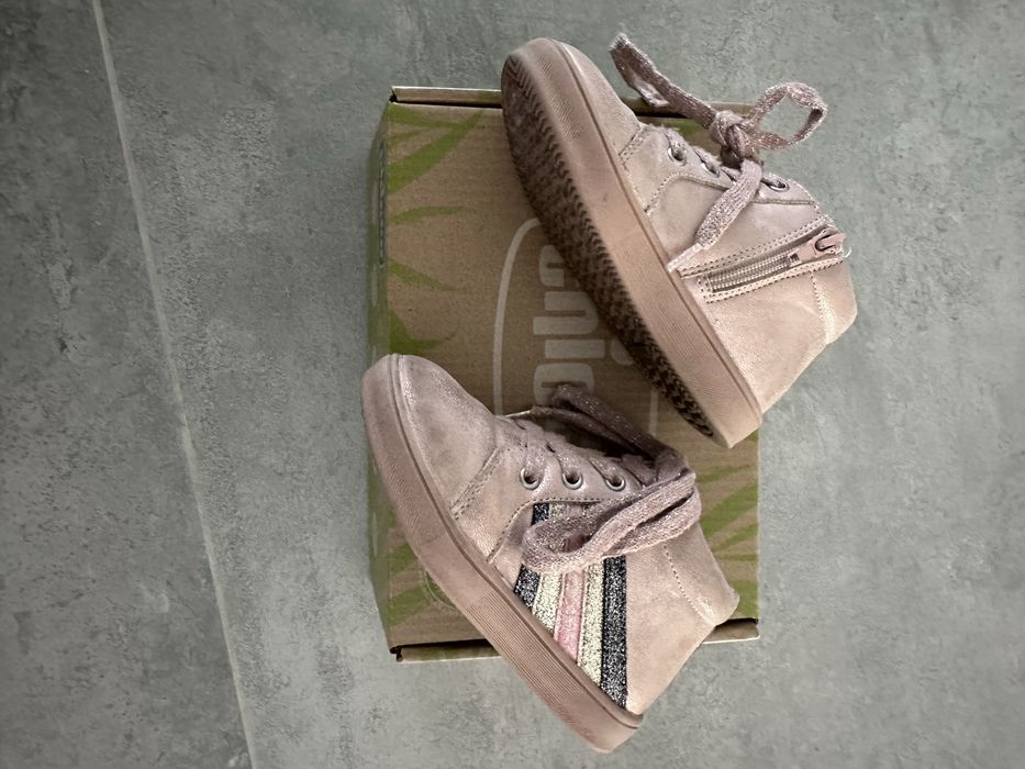 Botas Chicco Tamanho 24