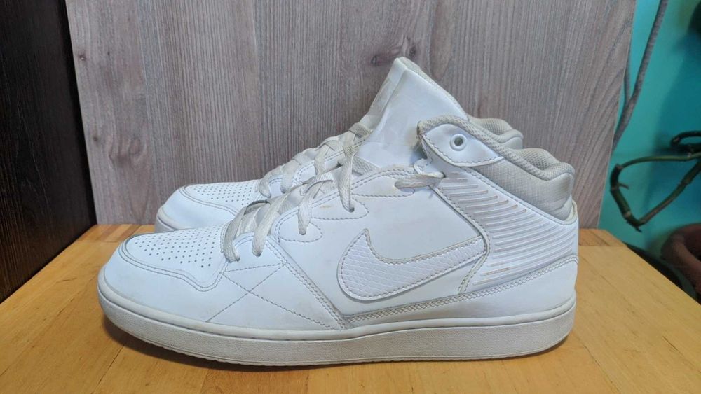 Кроссовки высокие ботинки кожаные Nike