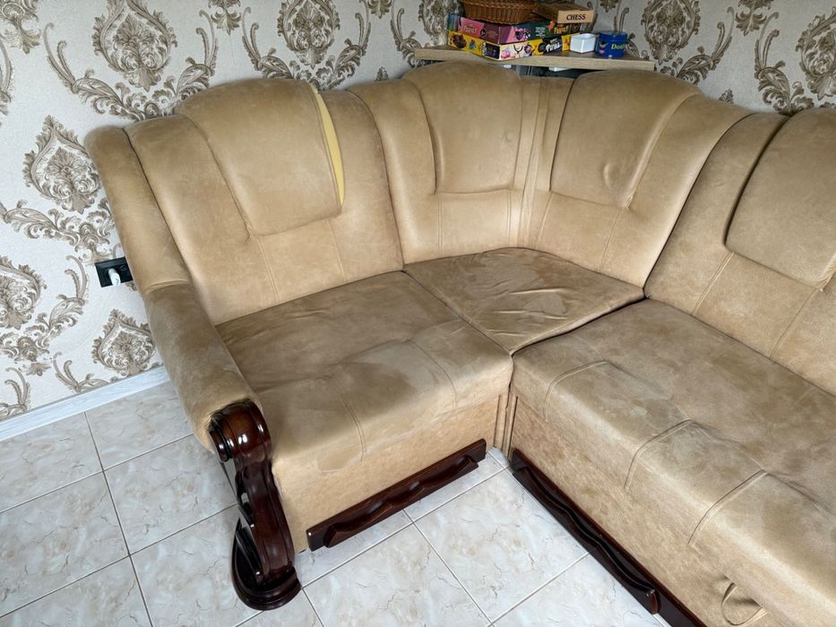 Продам кутовий диван
