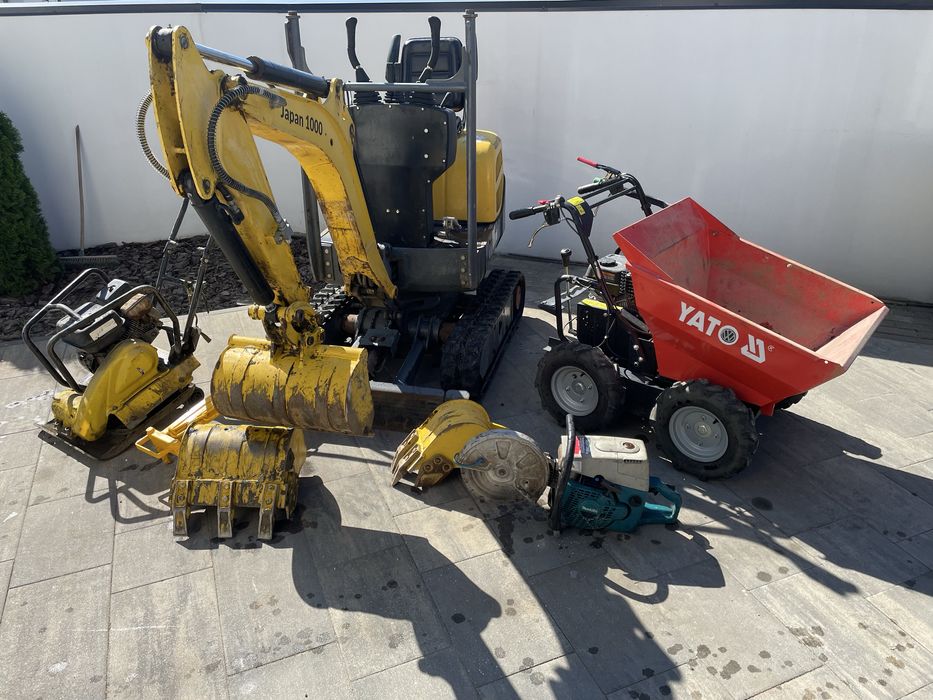 Mini koparka wyanjem