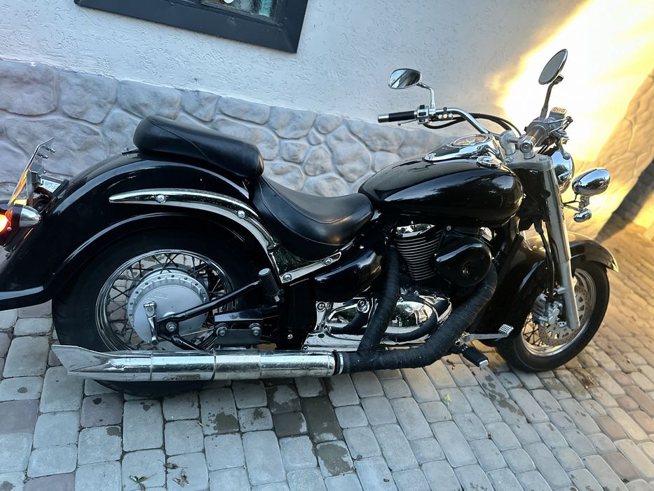 Сузукі Інтрудер 400