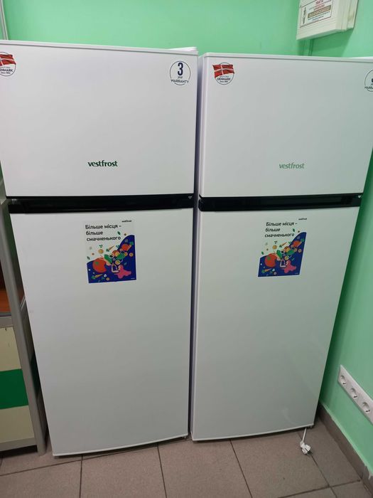 Продам холодильники
