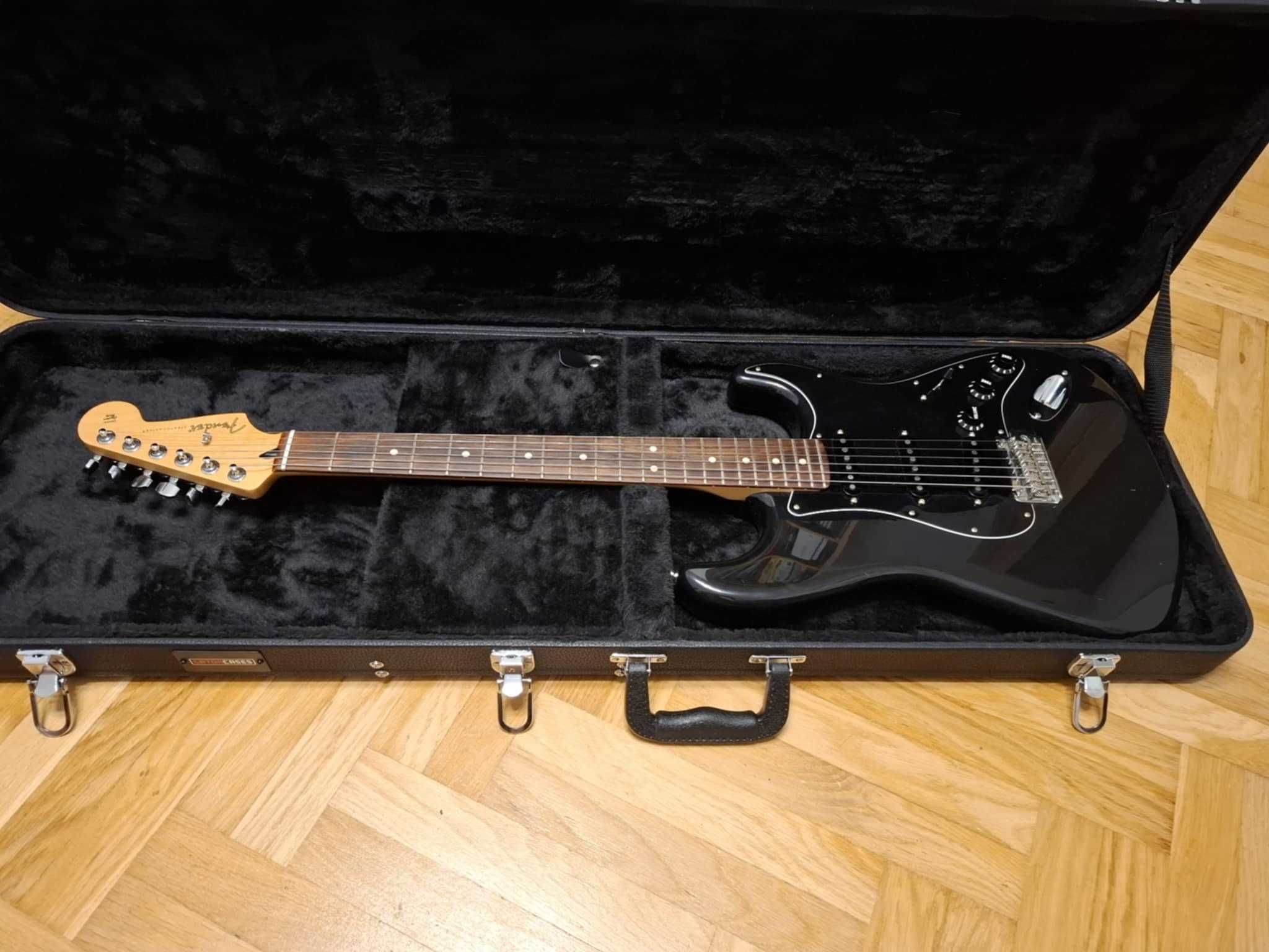 Gitara elektryczna Fender Player Stratocaster