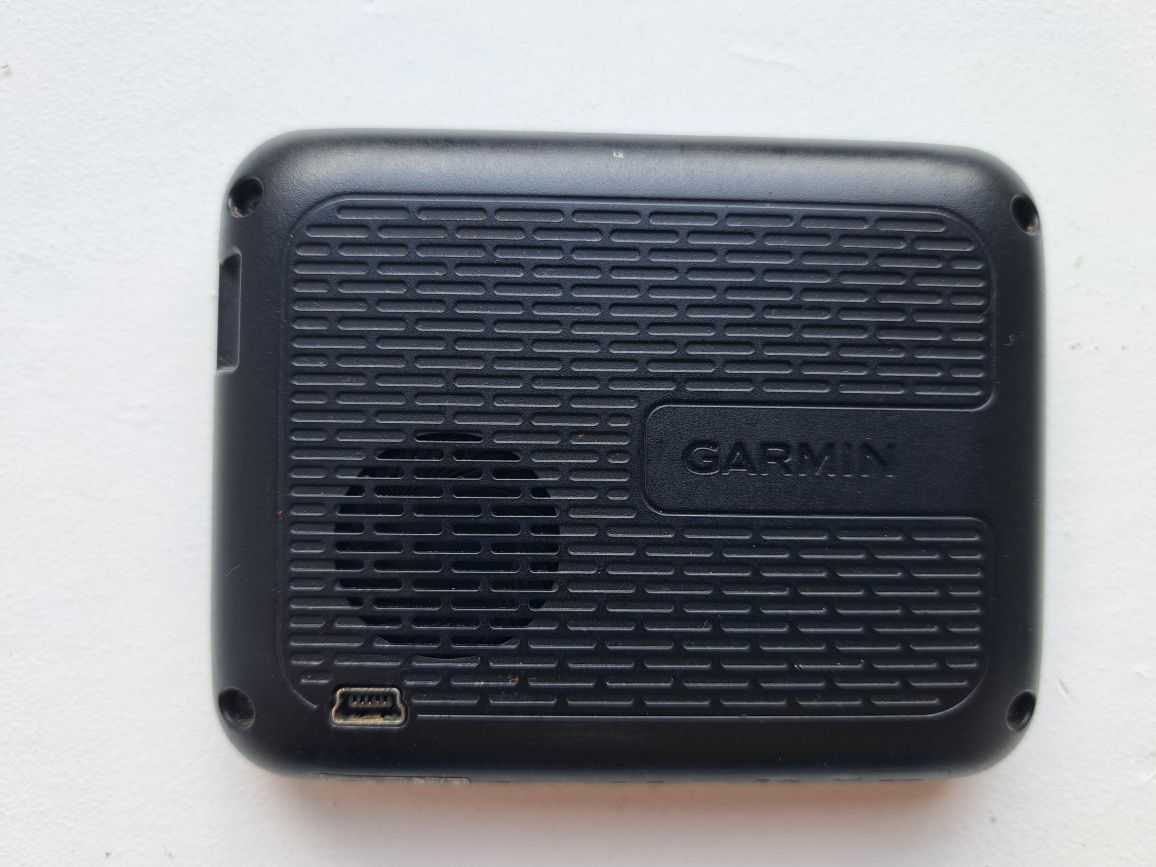 Автомомільний GPS навігатор Garmin Nuvi 30