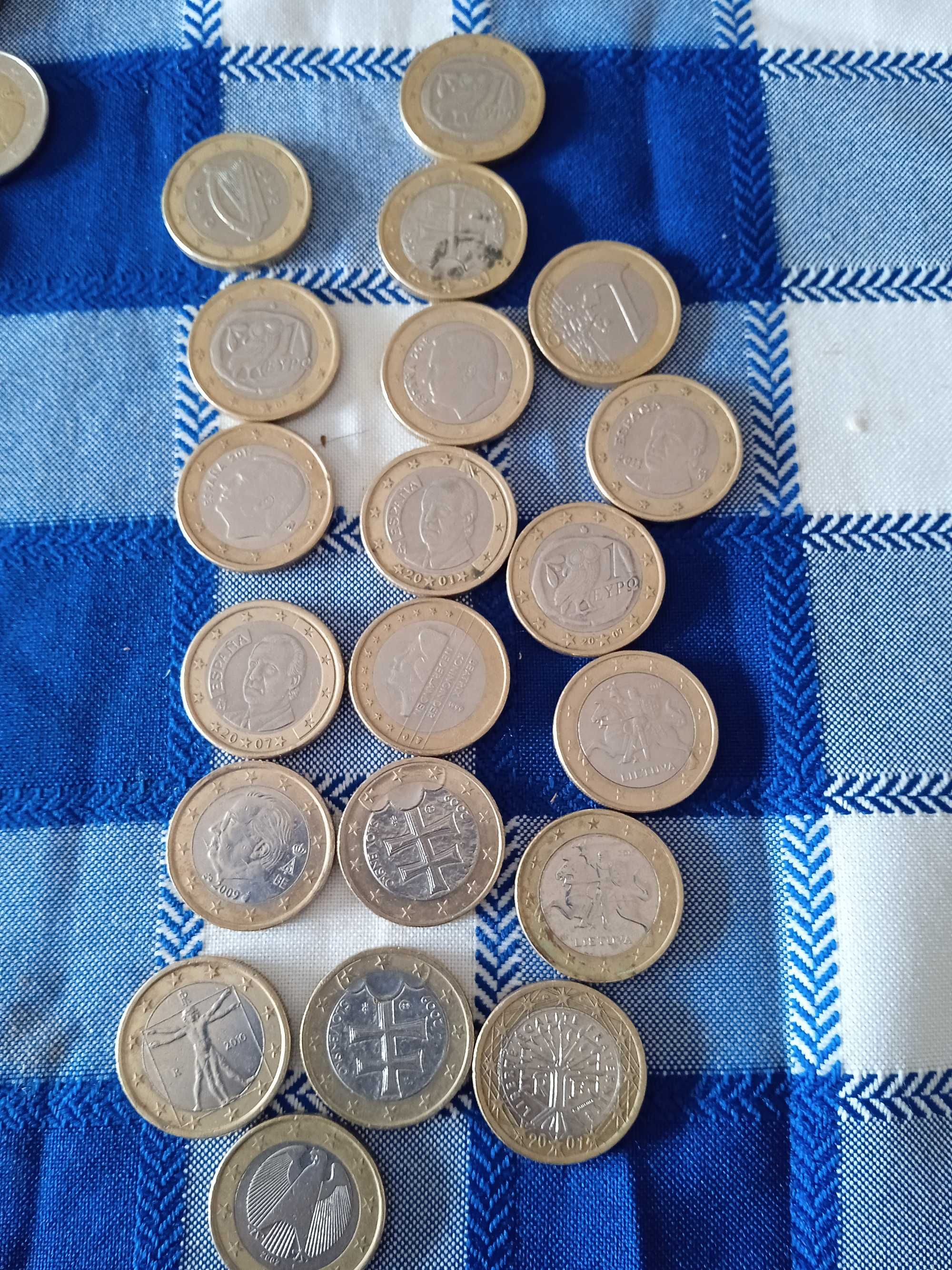 Vendo ou troco moedas raras de 2 euros e 1€