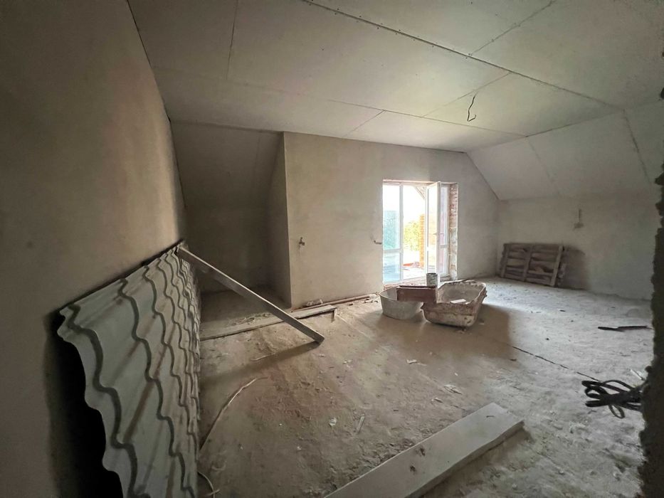 Продаж 5 кім будинку в Баришівці 250м2 в гарному районі - є відеоогяд!