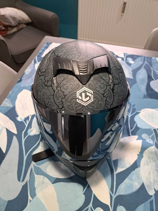 Kask motocyklowy skuter L 57-58cm zestaw słuchawkowy interkom intercom