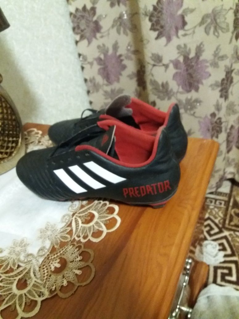 Футбольні бутси, копки, Adidas Predator, 42