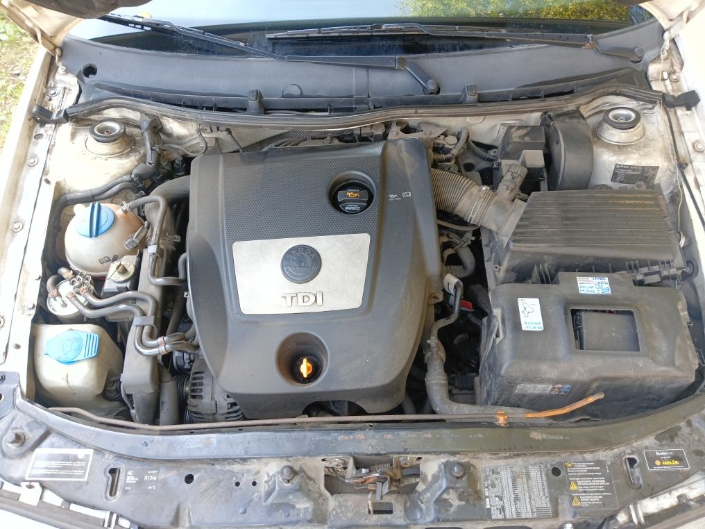 Skoda Octavia 1.9 axr 105km