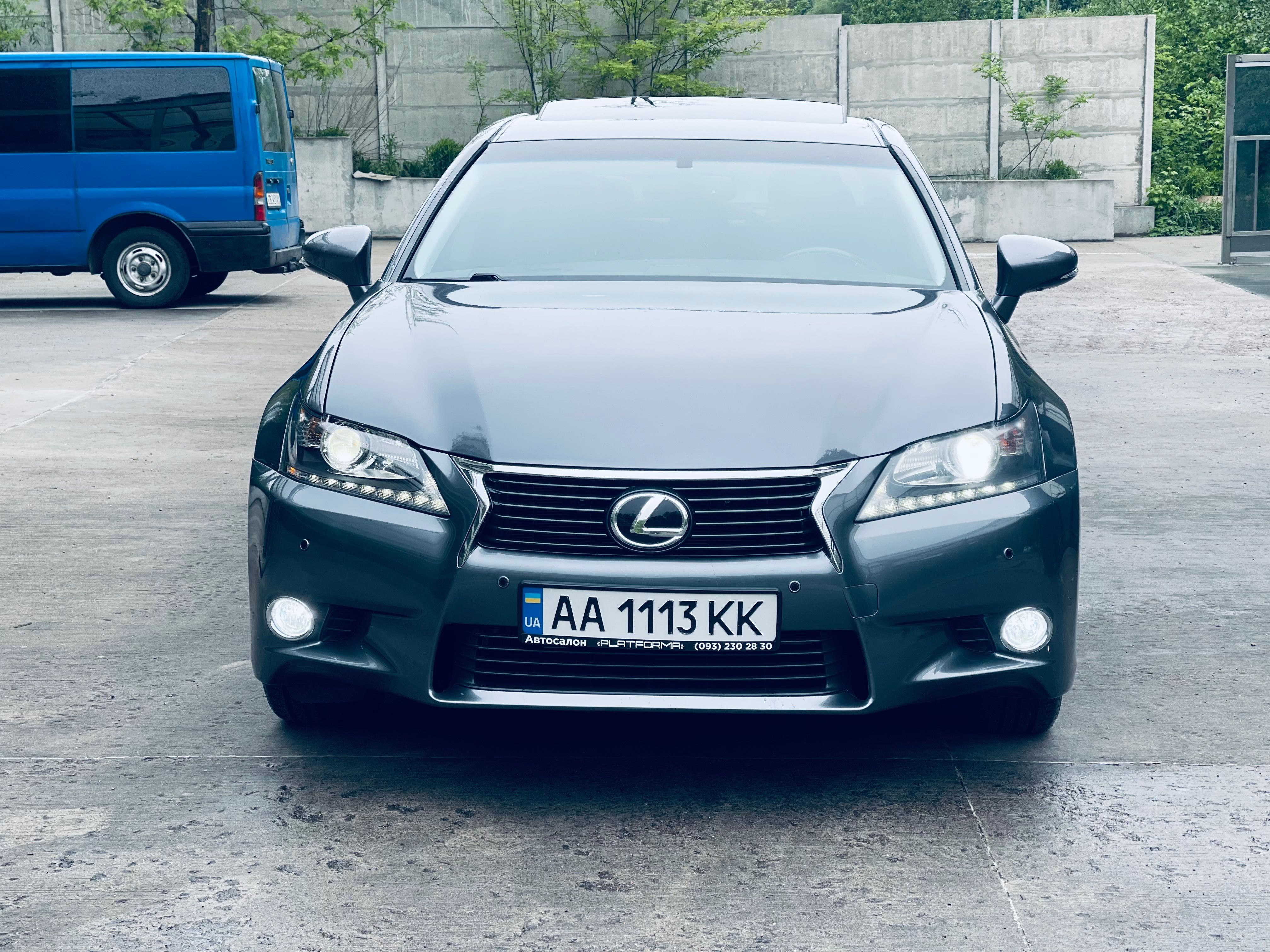 Lexus GS полная комплектация оригинальный пробег!