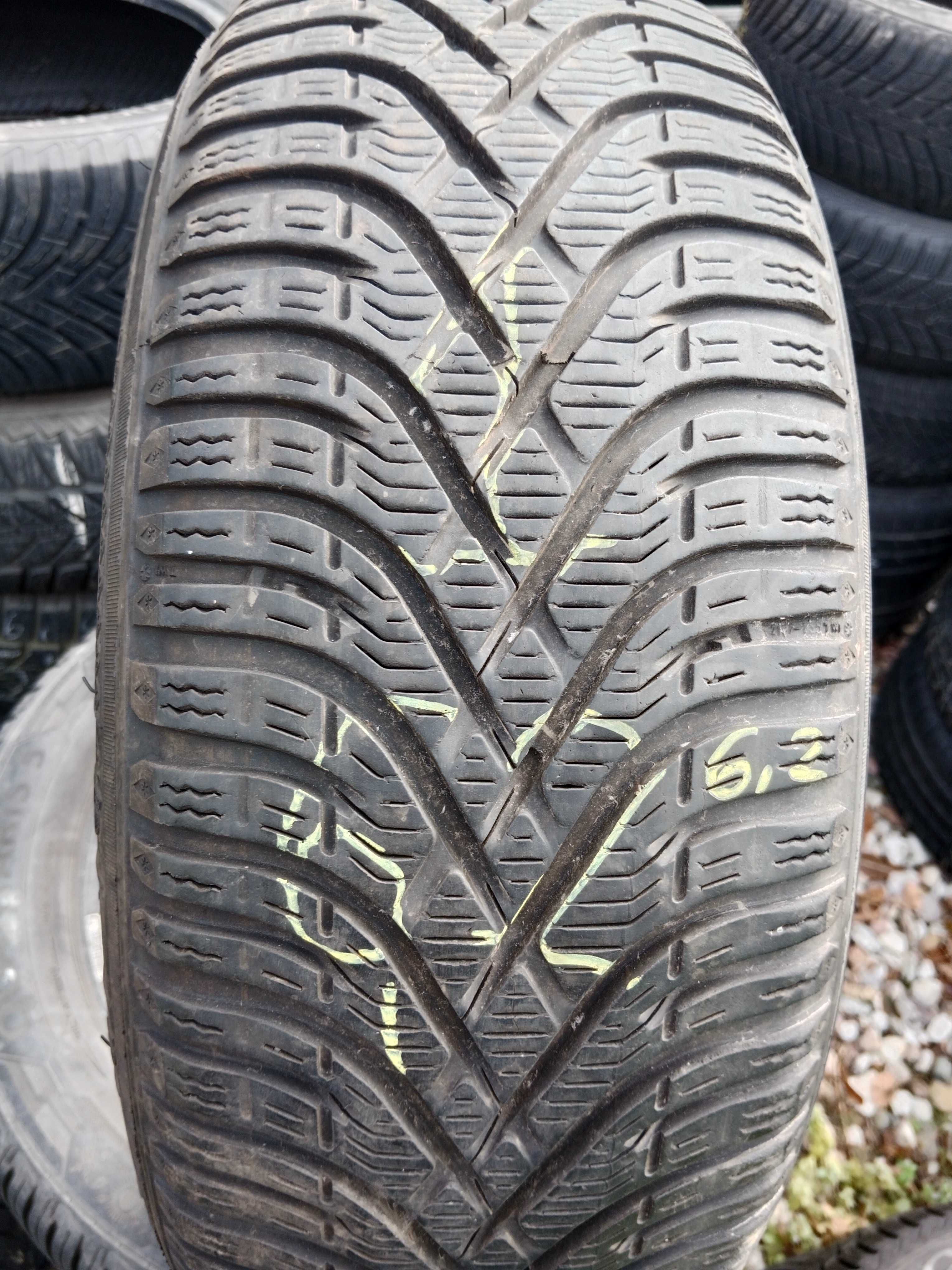 Opona używana 195/55R15 Kleber Krisalp HP3 1szt.