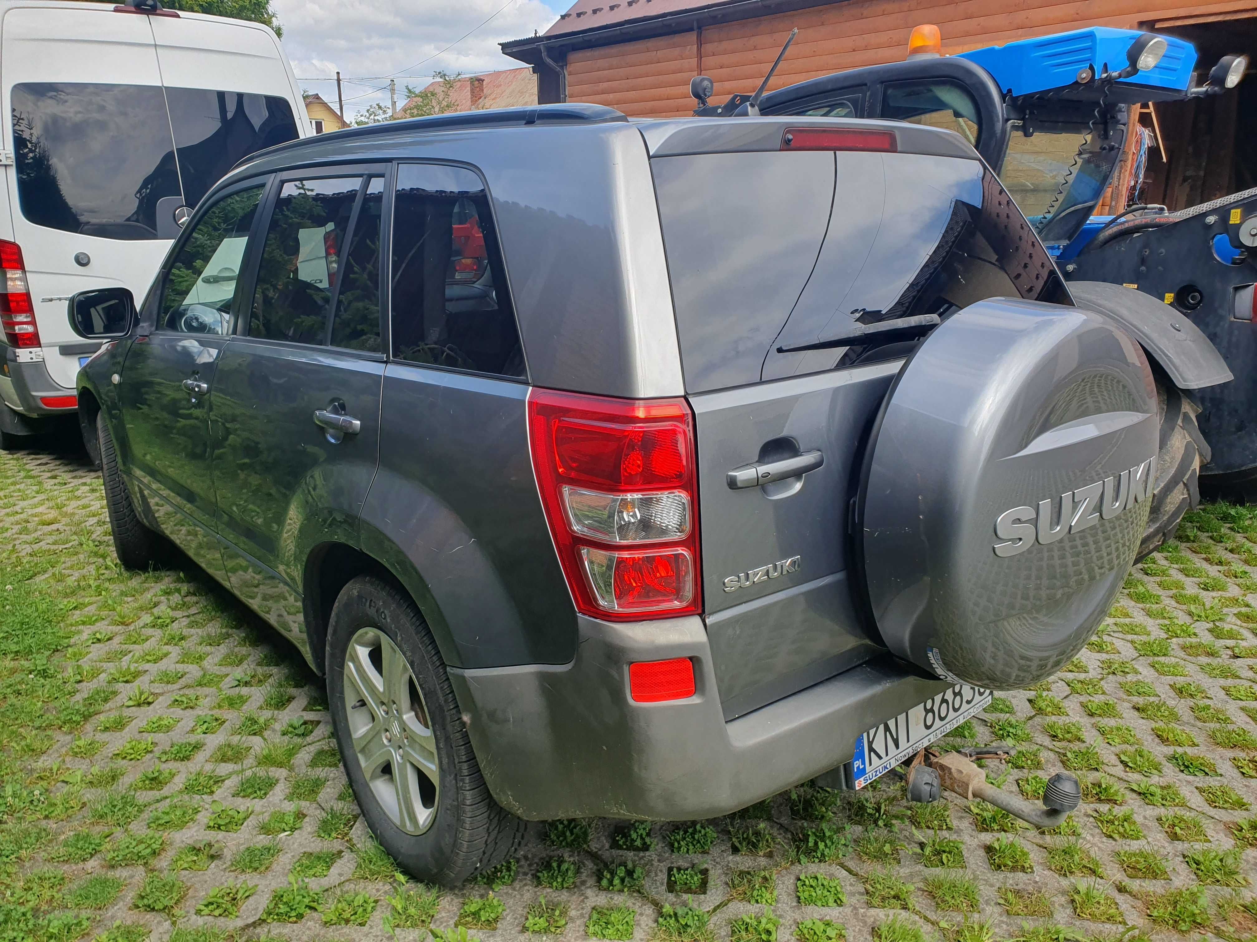 Suzuki Grand Vitara 4x4 2.0 + LPG
