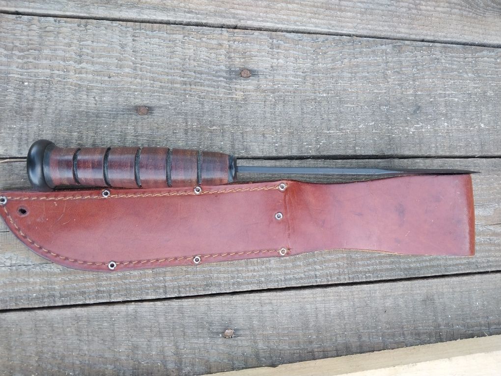 Ніж       KA-BAR