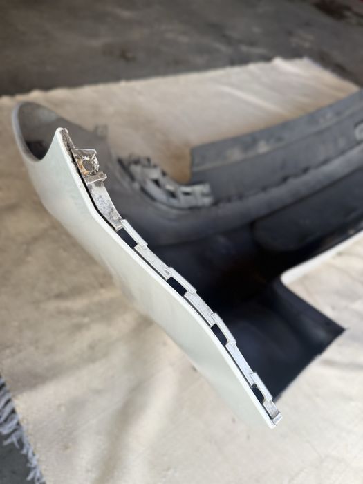 Pára-choques traseiro VW Golf VI