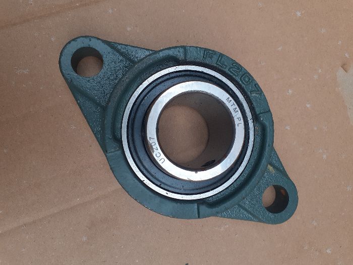 łożysko w obudowie fi 35mm zespół łożysk obudowa łożysko UCFL 207