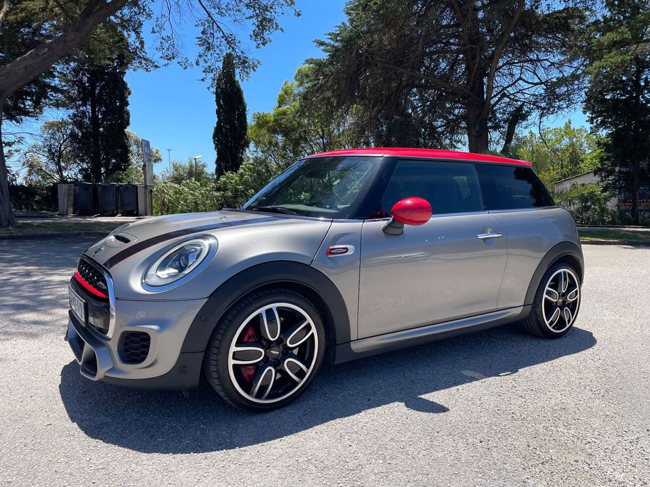 MINI 3 Portas John Cooper Works Auto Desportiva