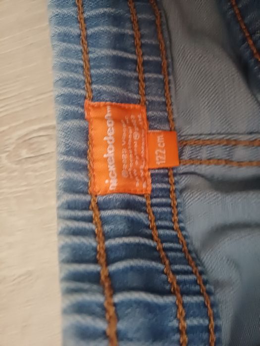 Spodnie spodenki jeansy 122 chłopięce zestaw spodni
