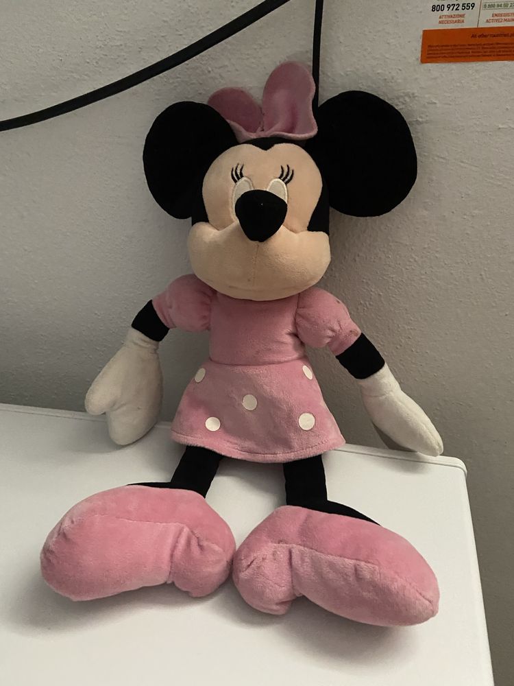 Minies em peluche de varios tamanhis