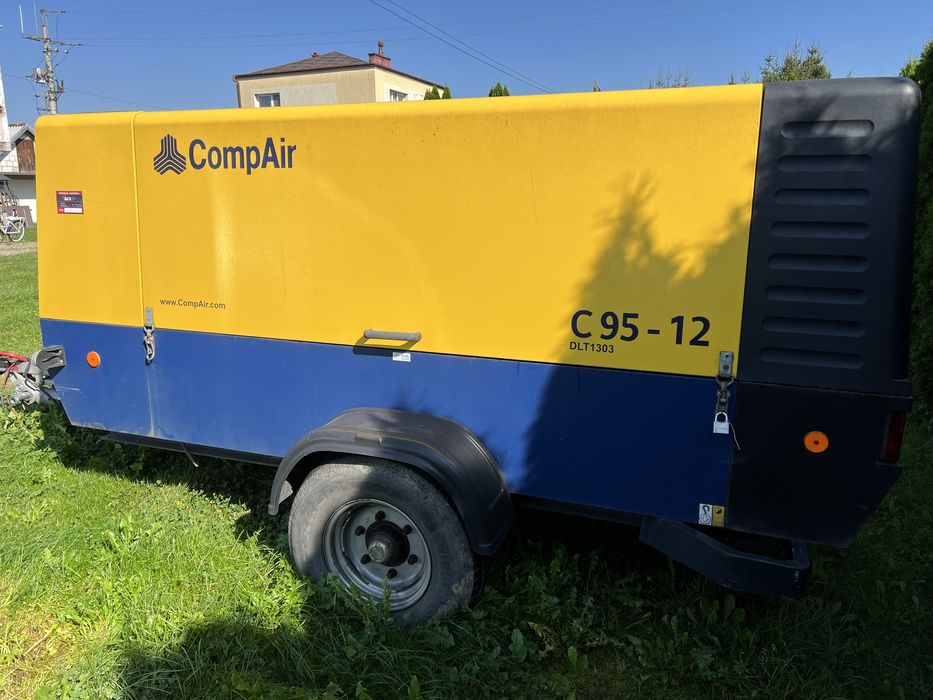 Przewoźna sprężarka śrubowa Compair C95-12