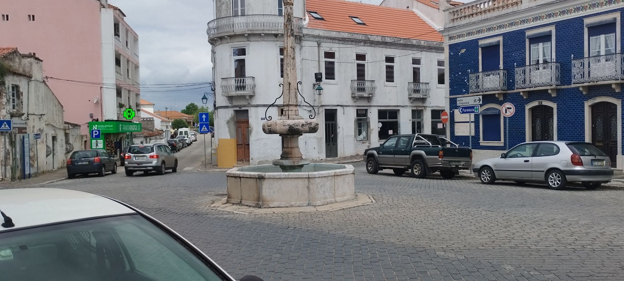 Arrenda-se loja no centro