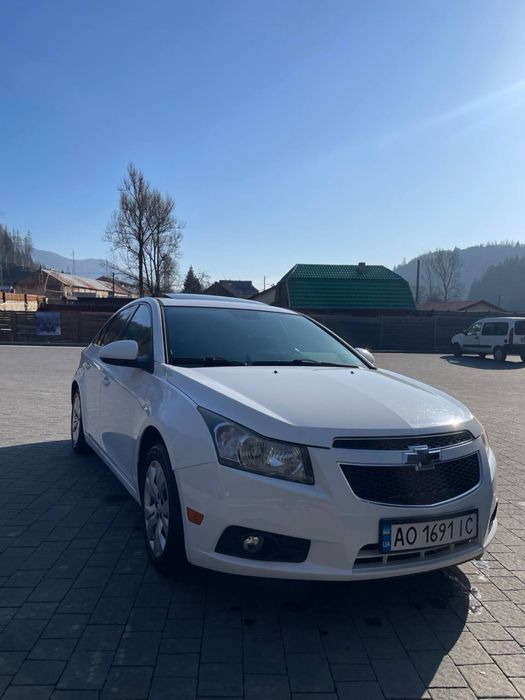 Продам Chevrolet Cruze 2014 1.4 Turbo бензин