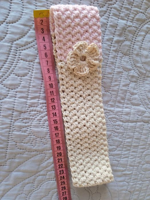 Handmade modna opaska dziergania na szydełku