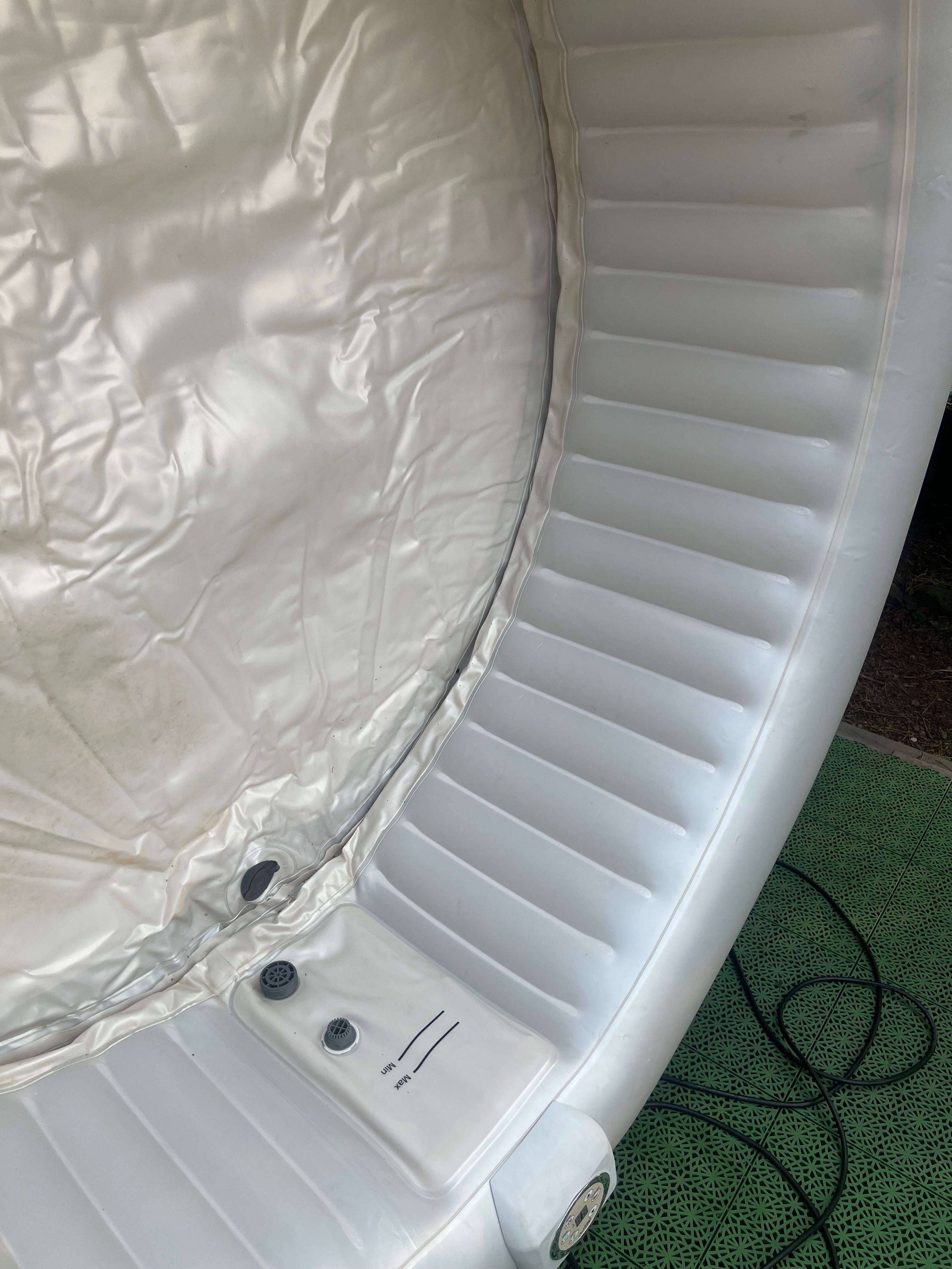 Basen z hydromasażem INFINITE Spa XTRA Okrągły  1413 L dla 8 OSÓB