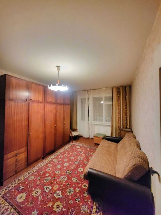 Здається 2 кімнатна квартира по вулиці Радченка.