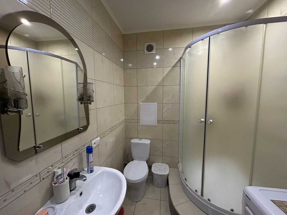 Оренда комфортної двокімнатної квартири в Покровському районі