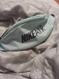 Nerka firmy nike