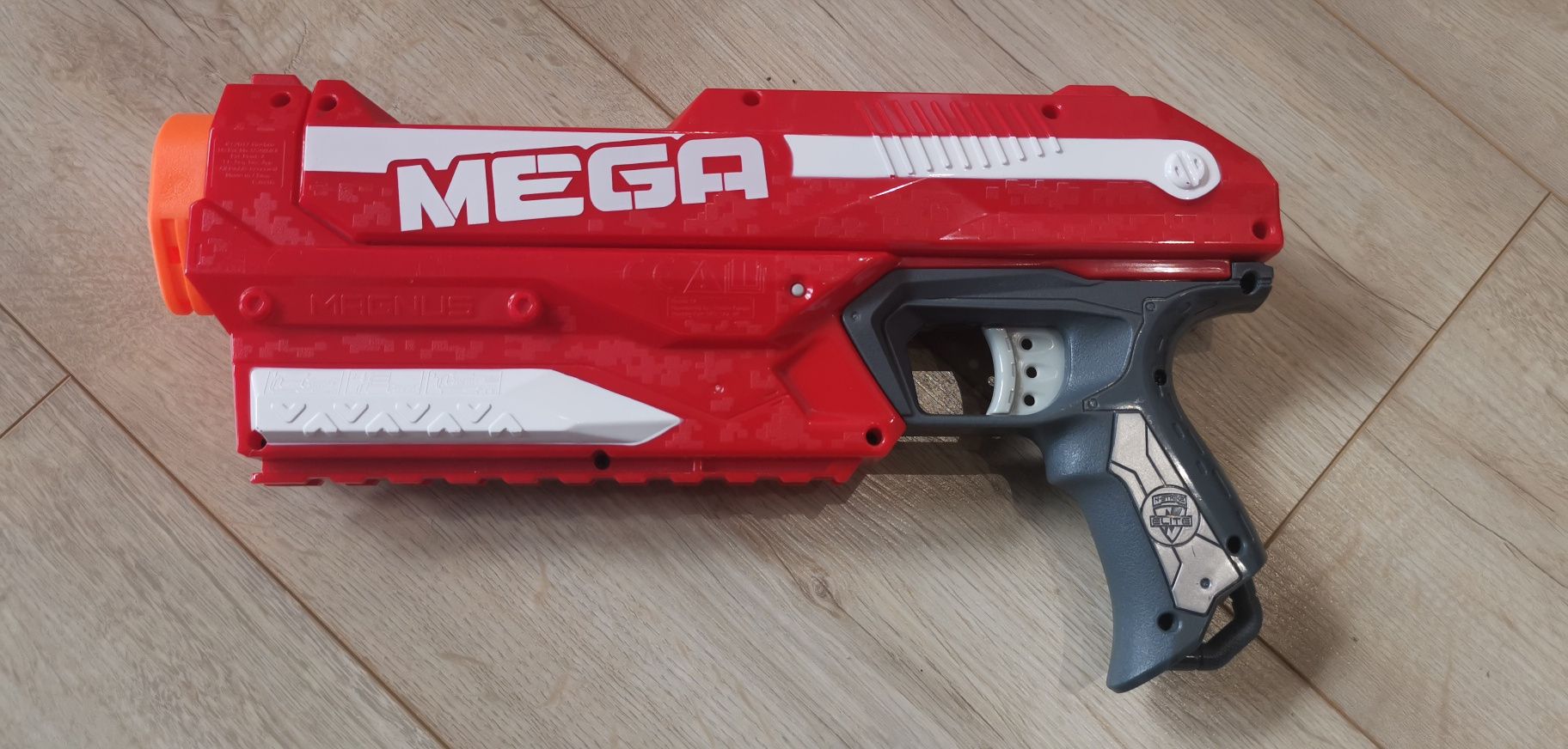 Nerf Magnus Mega