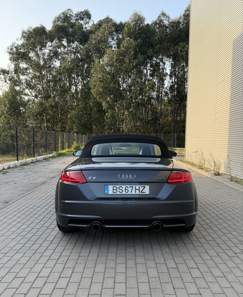 Audi TT Roadster 2.0TFSI S-Line DSG