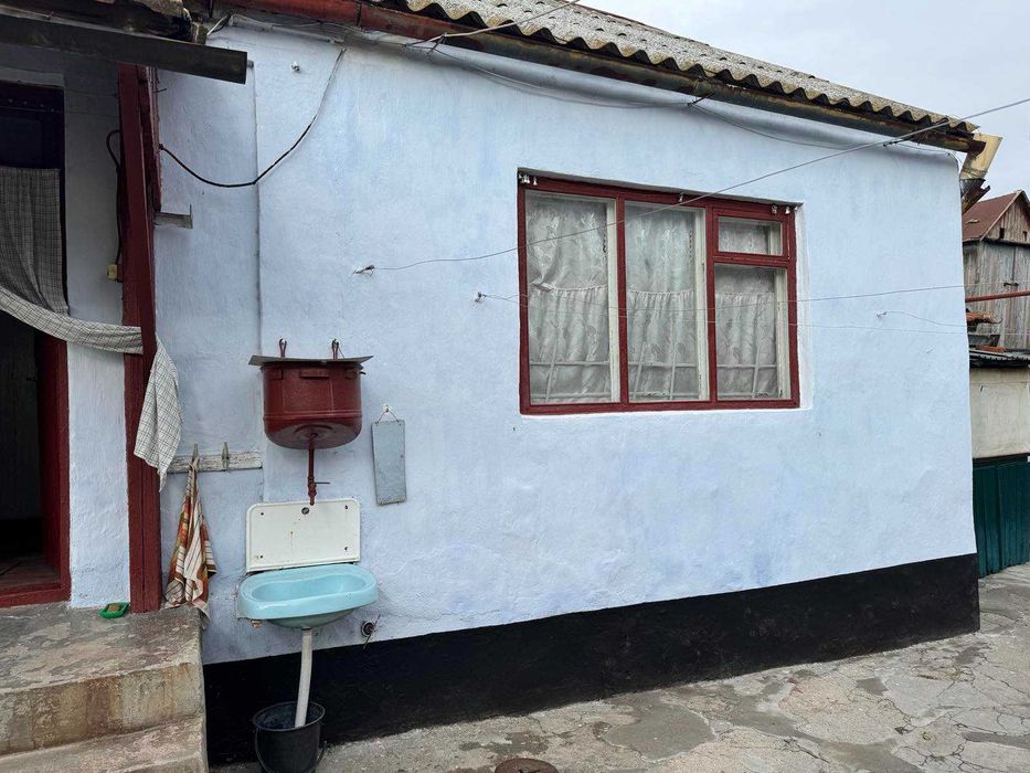 Продаю дом в Варваровке на Очаковской  и1