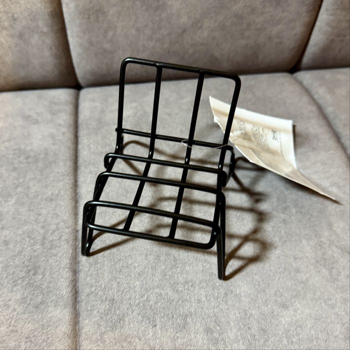 Podstawka pod telefon marki Ikea
