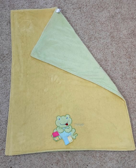 Miękki kocyk niemowlęcy bobas 75x95cm żabka