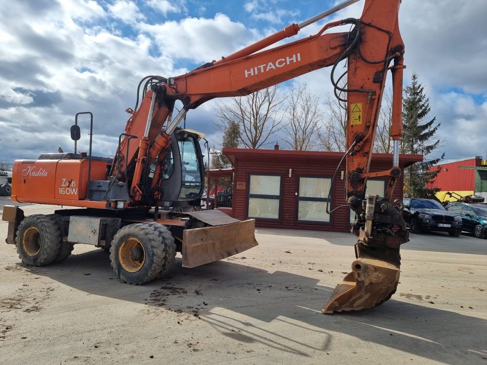 Продам колесный экскаватор Hitachi zx 160 W , 2005 г