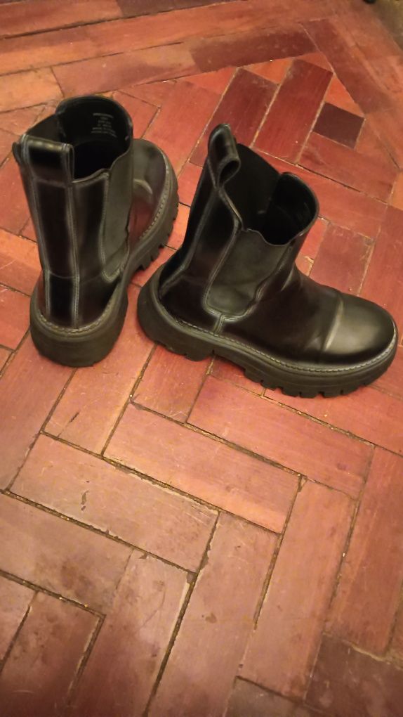 Botas Zara n°41 (pretas)
