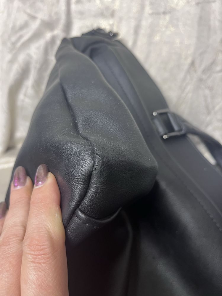 Aktówka torba na laptopa Witchen skórkowa czarna pojemna